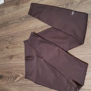 Alo yoga leggings
